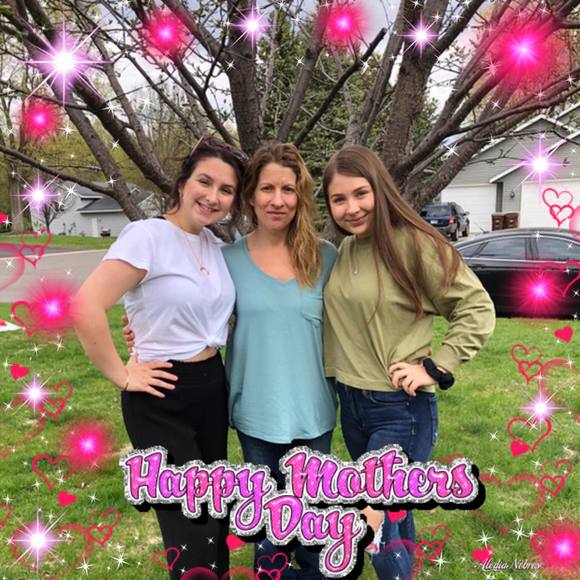 Meet your Posher, Jessica - Picture 1 of 1